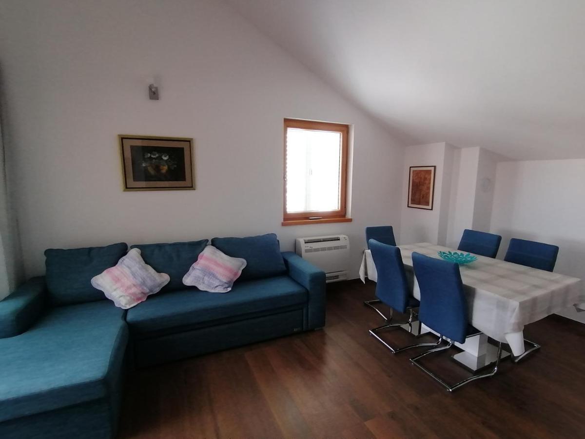 Lily Apartments Punta Skala Petrčane Extérieur photo