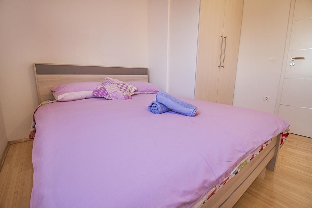 Lily Apartments Punta Skala Petrčane Chambre photo