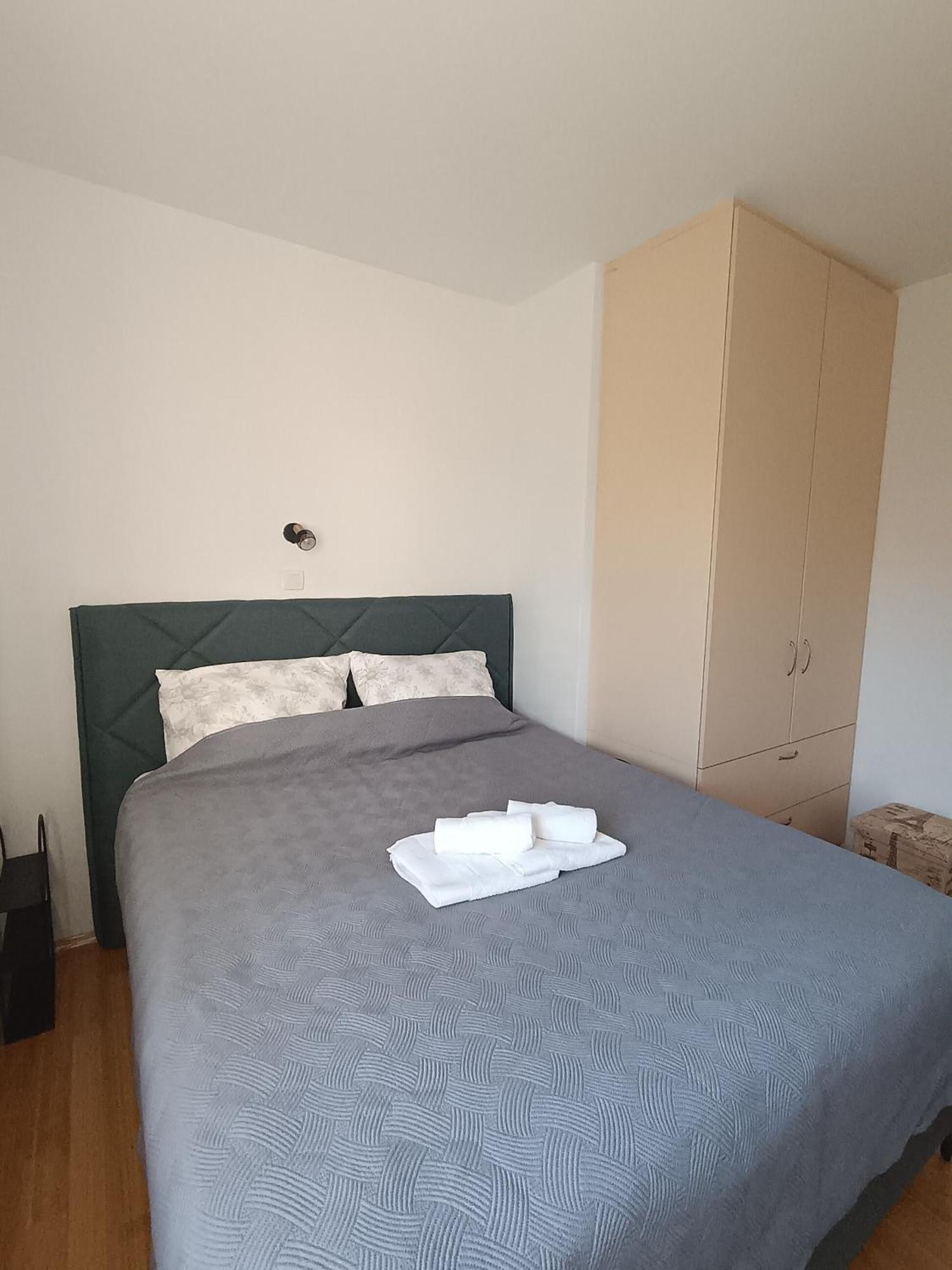 Lily Apartments Punta Skala Petrčane Extérieur photo